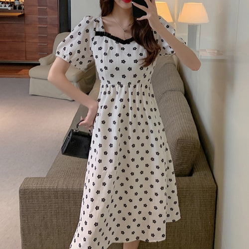 582135139-1